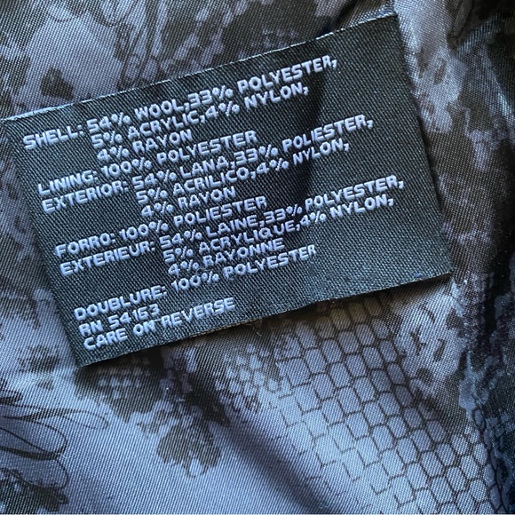 GUESS Women's Black Wool Brend Tailored Pea Coat Dark Academia Size XL - Picture 8 of 11